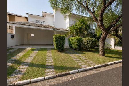 Casa à venda com 327m², 5 quartos e 4 vagas