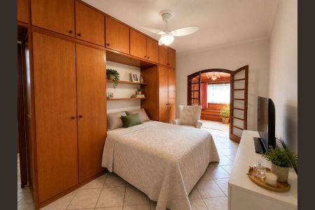 Casa à venda com 327m², 5 quartos e 4 vagas