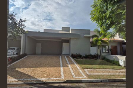Casa à venda com 176m², 3 quartos e 6 vagas