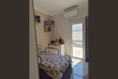Casa à venda com 176m², 3 quartos e 6 vagas