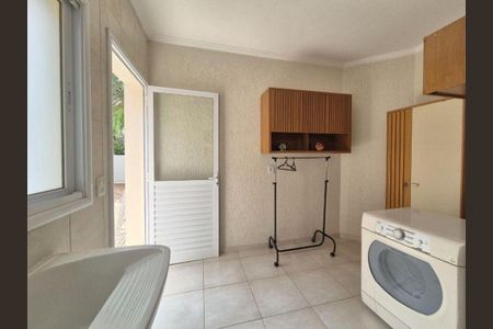 Casa à venda com 371m², 4 quartos e 4 vagas