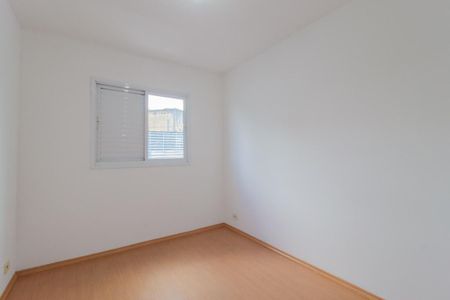 Quarto 2 de apartamento para alugar com 2 quartos, 50m² em Jardim Pilar, Mauá
