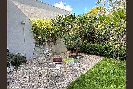 Casa à venda com 125m², 2 quartos e 2 vagas