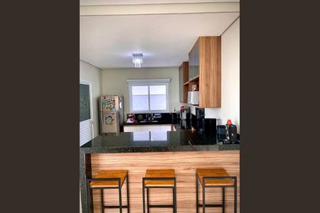 Casa à venda com 228m², 3 quartos e 4 vagas
