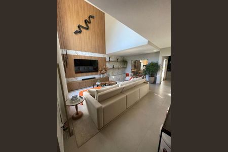 Casa à venda com 3 quartos, 362m² em Jardim Sao Marcos, Valinhos