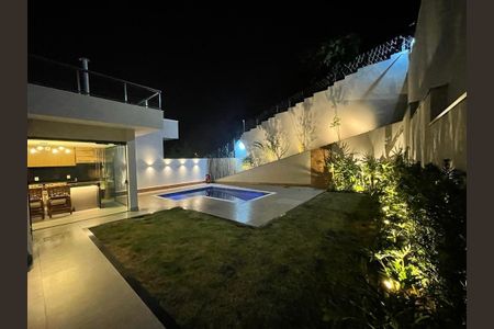Casa à venda com 362m², 3 quartos e 4 vagas