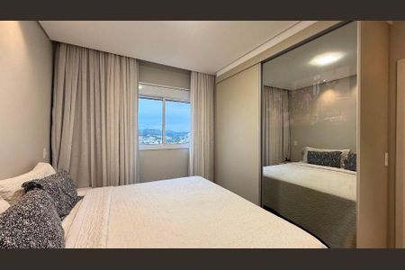 Apartamento à venda com 3 quartos, 110m² em Vila Embare, Valinhos