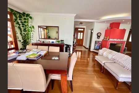 Casa à venda com 4 quartos, 400m² em Jardim Paiquere, Valinhos