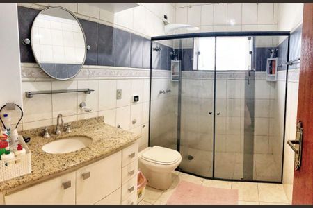 Casa à venda com 3 quartos, 450m² em Santa Cruz, Valinhos