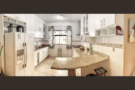 Casa à venda com 450m², 3 quartos e 6 vagas