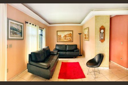 Casa à venda com 3 quartos, 450m² em Santa Cruz, Valinhos