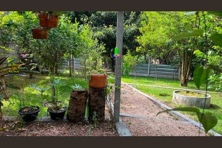 Casa à venda com 140m², 3 quartos e 4 vagas