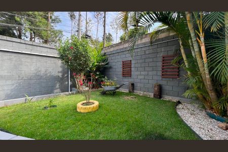 Casa à venda com 140m², 3 quartos e 4 vagas