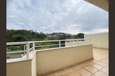Casa à venda com 253m², 3 quartos e 4 vagas