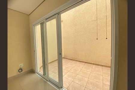 Casa à venda com 253m², 3 quartos e 4 vagas