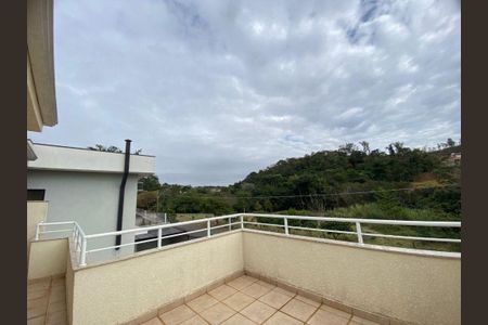 Casa à venda com 3 quartos, 253m² em Chácaras Alpina, Valinhos