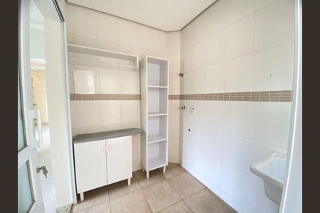 Casa à venda com 253m², 3 quartos e 4 vagas