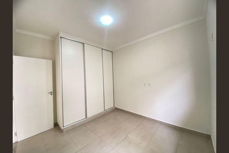 Casa à venda com 253m², 3 quartos e 4 vagas