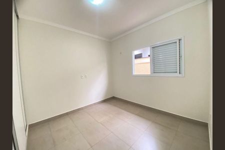 Casa à venda com 253m², 3 quartos e 4 vagas
