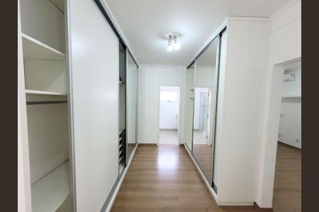 Casa à venda com 367m², 3 quartos e 4 vagas