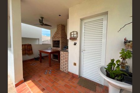 Casa à venda com 3 quartos, 242m² em Condominio Residencial Terras do Oriente, Valinhos