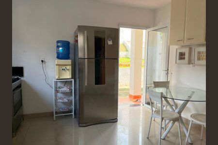 Casa à venda com 242m², 3 quartos e 2 vagas