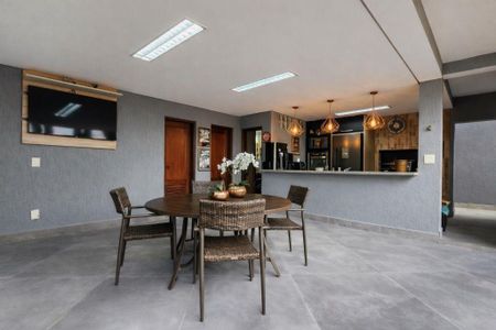 Casa à venda com 4 quartos, 350m² em Loteamento Residencial Fazenda Sao Jose, Valinhos