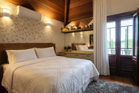 Casa à venda com 350m², 4 quartos e 4 vagas