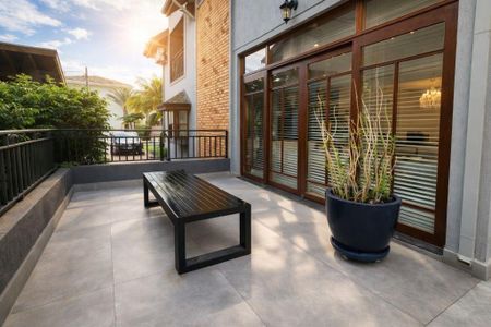 Casa à venda com 350m², 4 quartos e 4 vagas