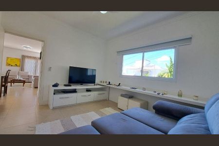 Casa à venda com 218m², 3 quartos e 5 vagas