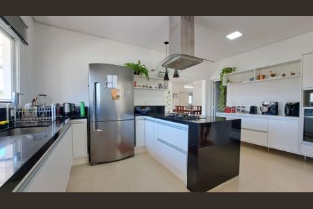 Casa à venda com 3 quartos, 218m² em Jardim Nova Suica, Valinhos