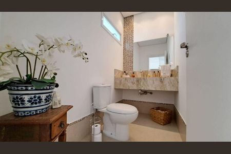 Casa à venda com 218m², 3 quartos e 5 vagas