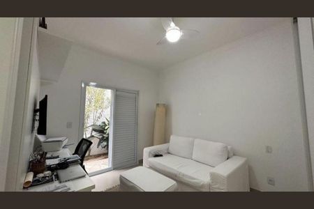 Casa à venda com 218m², 3 quartos e 5 vagas