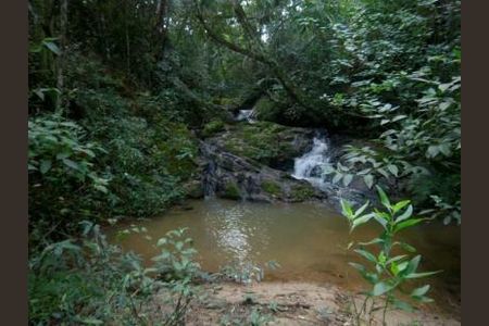 Casa à venda com 3 quartos, 218m² em Jardim Nova Suica, Valinhos