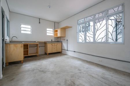 Sala/Cozinha de casa para alugar com 1 quarto, 65m² em Vila Madalena, São Paulo