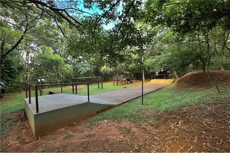 Casa à venda com 398m², 4 quartos e 4 vagas