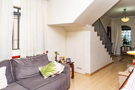 Casa à venda com 3 quartos, 240m² em Jardim Independência (são Paulo), São Paulo