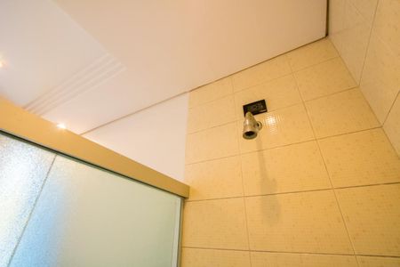 Apartamento à venda com 260m², 4 quartos e 4 vagas Apartamento à venda com 260m², 4 quartos e 4 vagasBanheiro do quarto 3