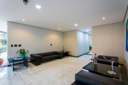 Apartamento à venda com 260m², 4 quartos e 4 vagas Apartamento à venda com 260m², 4 quartos e 4 vagasÁrea comum