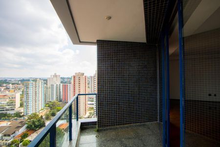 Varanda da sala de apartamento à venda com 4 quartos, 260m² em Vila Bastos, Santo André