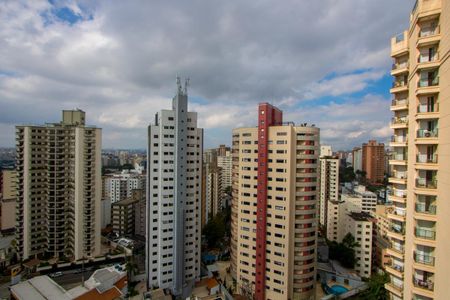 Apartamento à venda com 260m², 4 quartos e 4 vagas Apartamento à venda com 260m², 4 quartos e 4 vagasVista do quarto 4