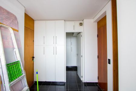 Apartamento à venda com 260m², 4 quartos e 4 vagas Apartamento à venda com 260m², 4 quartos e 4 vagasÁrea de serviço