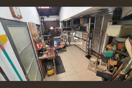 Casa à venda com 297m², 4 quartos e 5 vagas