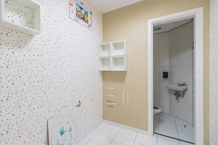 Apartamento para alugar com 177m², 3 quartos e 3 vagas Apartamento para alugar com 177m², 3 quartos e 3 vagasÁrea de Serviço