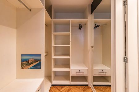 Apartamento para alugar com 177m², 3 quartos e 3 vagas Apartamento para alugar com 177m², 3 quartos e 3 vagasSuíte 2