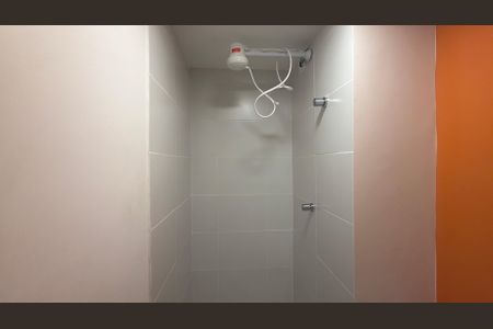 Apartamento para alugar com 25m², 1 quarto e sem vaga Apartamento para alugar com 25m², 1 quarto e sem vagaBanheiro