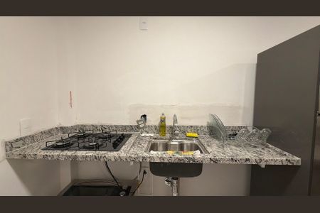 Apartamento para alugar com 25m², 1 quarto e sem vaga Apartamento para alugar com 25m², 1 quarto e sem vagaStudio