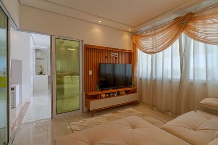Casa à venda com 4 quartos, 480m² em Recanto, Valinhos