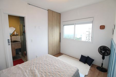 Suíte de apartamento para alugar com 2 quartos, 65m² em Parque Industrial, São José dos Campos