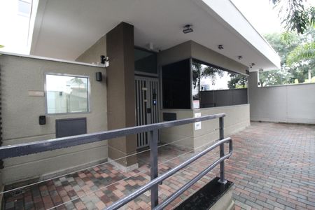 Apartamento para alugar com 65m², 2 quartos e 1 vagaPortaria